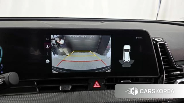 Kia Sportage 5th Generation 2022 Белый из Кореи, фото 5