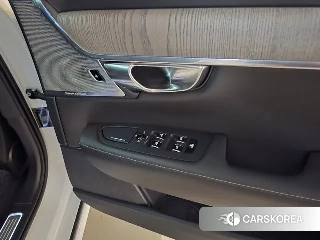 Volvo S90 2025 Белый из Кореи, фото 5