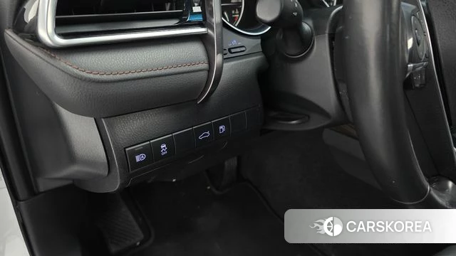 Toyota Camry (XV70) 2018 Белый из Кореи, фото 5