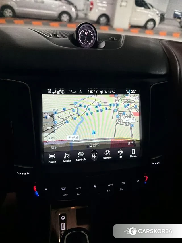 Maserati Levante 2018 Черный из Кореи, фото 5