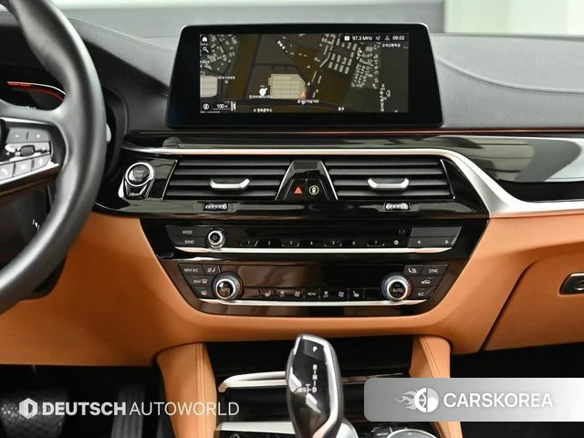 BMW 5 Series (G30) 2020 Белый из Кореи, фото 5