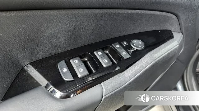 Kia Sportage 5th Generation Hybrid 2023 Серый из Кореи, фото 5