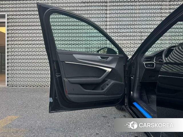 Audi A6L 2024 Черный из Китая, фото 5