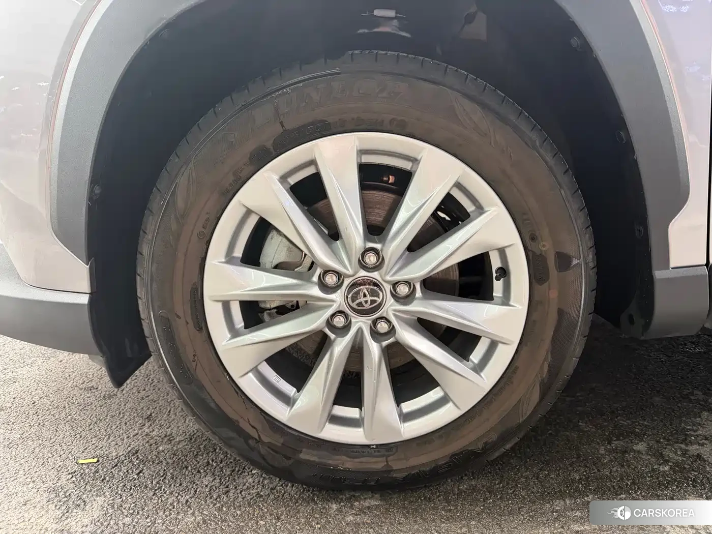 Toyota Corolla 2025 Silver/gray из Китая, фото 5