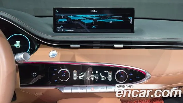 Genesis GV70 2023 Белый из Кореи, фото 5