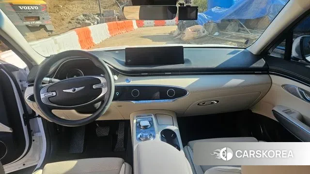 Genesis GV70 2023 Белый из Кореи, фото 5