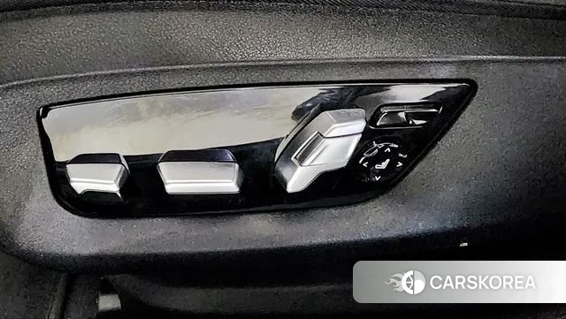 BMW 5 Series (G30) 2022 Серый из Кореи, фото 5