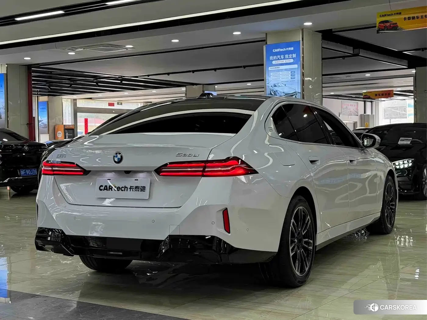 BMW 5 series 2026 Белый из Китая, фото 5