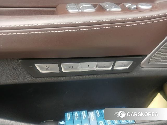 BMW 7 Series (G11) 2018 Черный из Кореи, фото 5