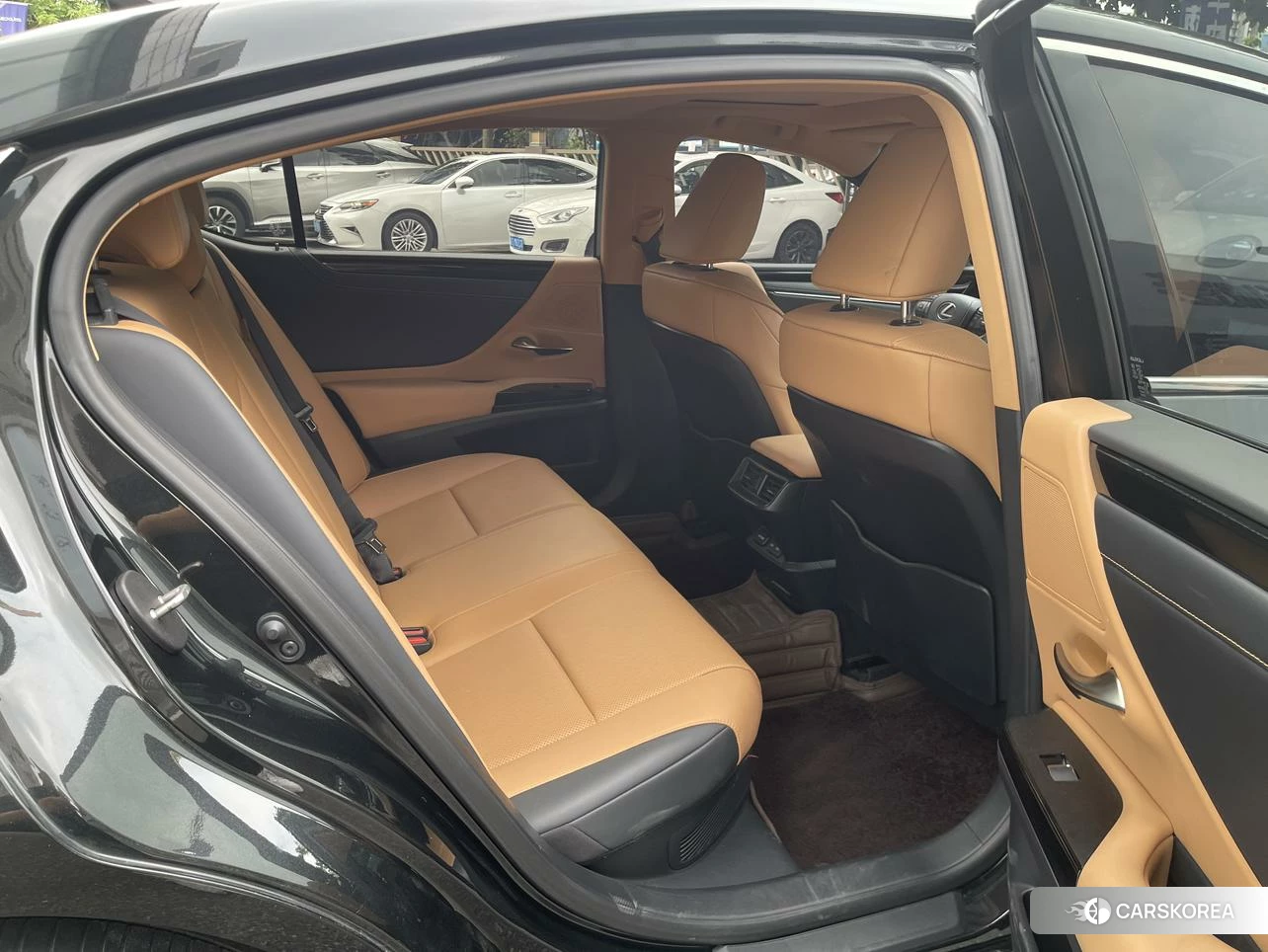 Lexus ES 2022 Черный из Китая, фото 5