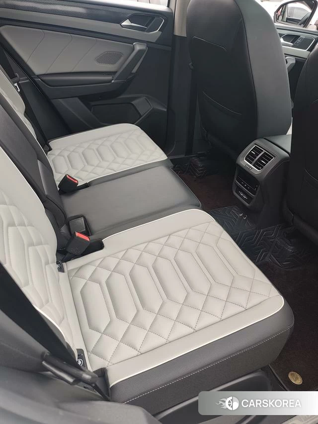 Volkswagen Tanyue 2023 Белый из Китая, фото 5