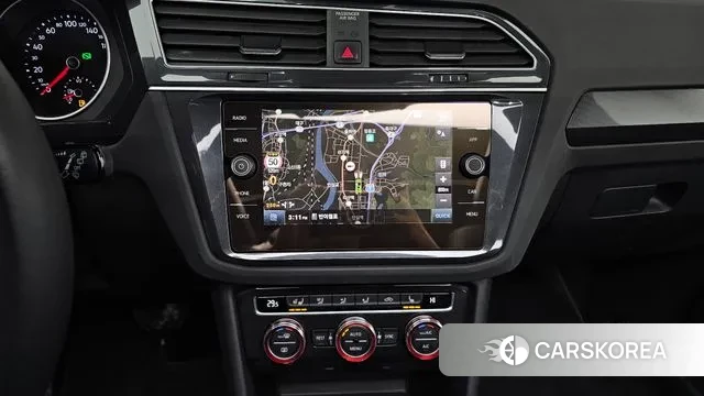 Volkswagen Tiguan second Generation 2020 Серый из Кореи, фото 5