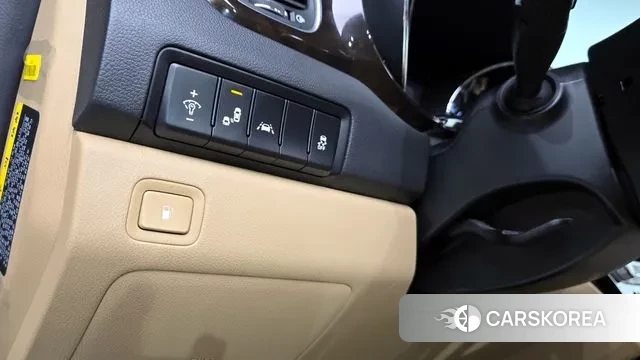 Kia The New Carnival 2018 Белый из Кореи, фото 5