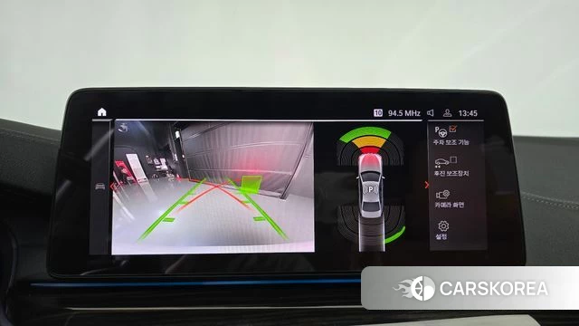 BMW 5 Series (G30) 2022 Белый из Кореи, фото 5