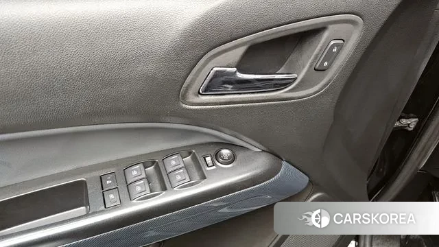 Chevrolet (GM Daewoo) Real New Colorado 2022 Черный из Кореи, фото 5