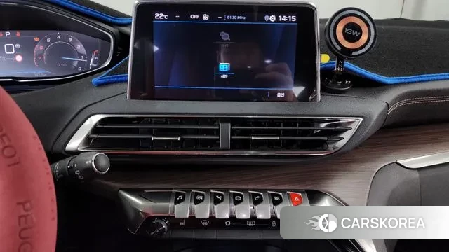 Peugeot 5008 second generation 2024 Белый из Кореи, фото 5