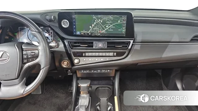 Lexus ES300h 7th generation 2022 Черный из Кореи, фото 5