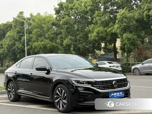 Volkswagen Passat 2023 Черный из Китая, фото 5