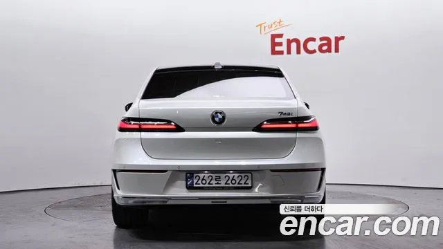 BMW 7 Series (G70) 2023 Белый из Кореи, фото 5