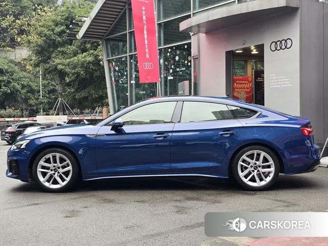 Audi A5 2024 Синий из Китая, фото 5