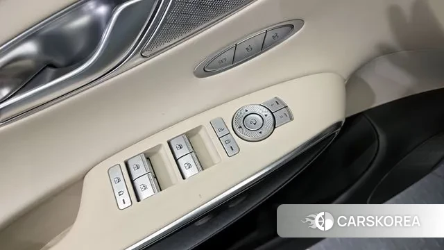 Genesis GV70 2021 Белый из Кореи, фото 5