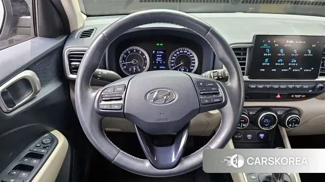 Hyundai Venue 2020 Серебристо-серый из Кореи, фото 5