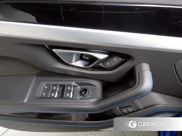 Lamborghini Urus 2020 Синий из Кореи, фото 5