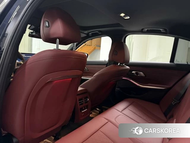 BMW 3 series 2024 Черный из Китая, фото 5