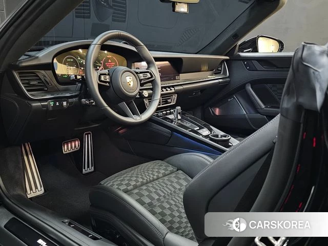 Porsche 911(992) 2025 Черный из Кореи, фото 5