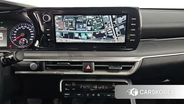 Kia K5 3rd generation 2021 Белый из Кореи, фото 5