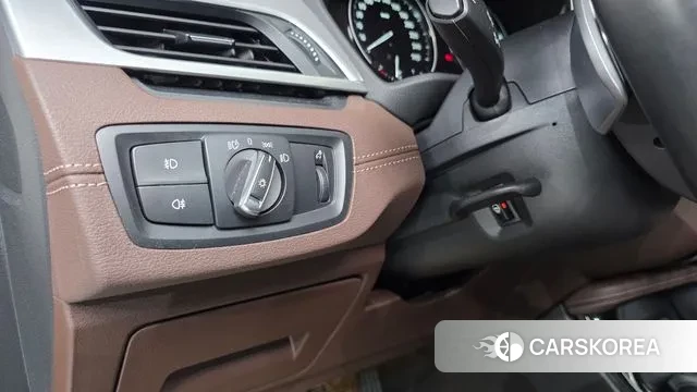 BMW X1 (F48) 2022 Белый из Кореи, фото 5