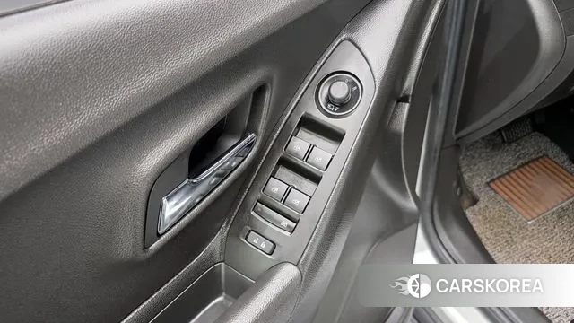 Chevrolet (GM Daewoo) The New Trax 2018 Белый из Кореи, фото 5