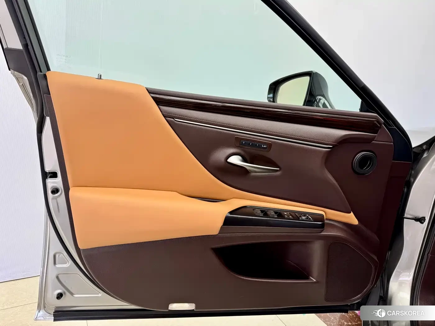 Lexus ES 2021 Champagne/brown из Китая, фото 5