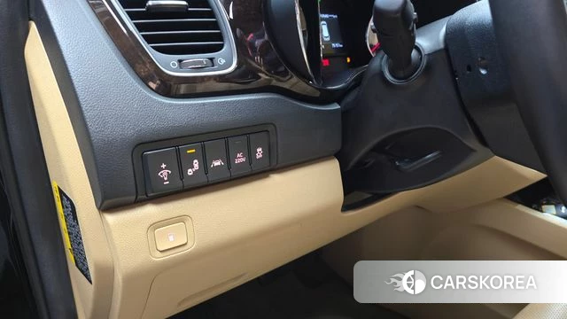Kia The New Carnival 2018 Черный из Кореи, фото 5