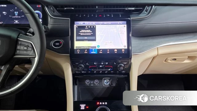 Jeep Grand Cherokee (WL) 2023 Черный из Кореи, фото 5