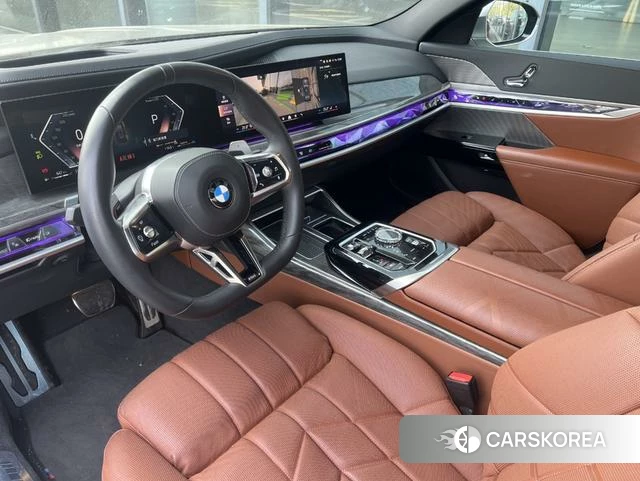 BMW 7 series 2025 Серебристо-серый из Китая, фото 5