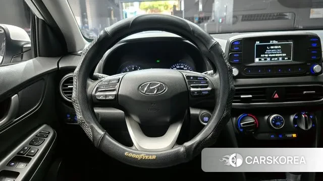 Hyundai Kona 2018 Белый из Кореи, фото 5