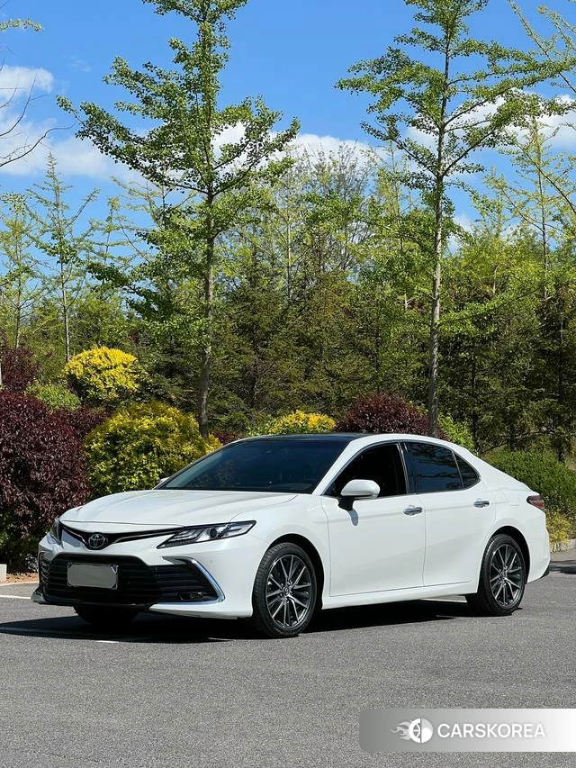 Toyota Camry 2022 Белый из Китая, фото 5