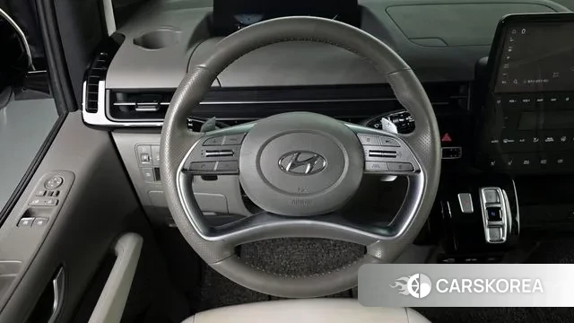Hyundai Staria 2023 Белый из Кореи, фото 5