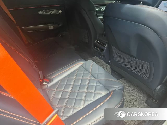 Genesis GV70 2024 Белый из Кореи, фото 5