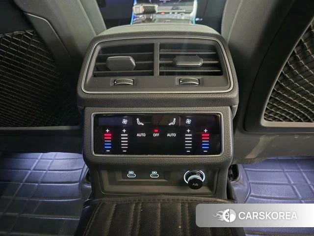 Audi A6L 2026 Черный из Китая, фото 5