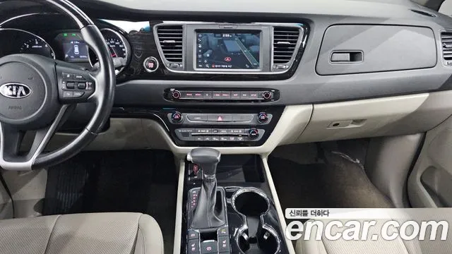 Kia The New Carnival id 2672033 из Кореи 5