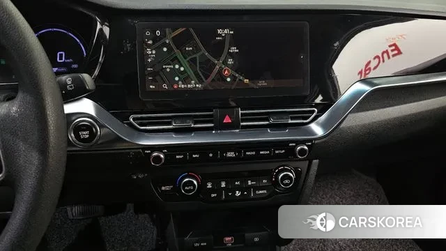 Kia Niro Plus 2022 Серебряный из Кореи, фото 5