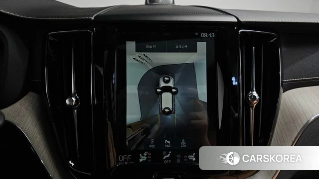 Volvo XC60 second Generation 2020 Черный из Кореи, фото 5