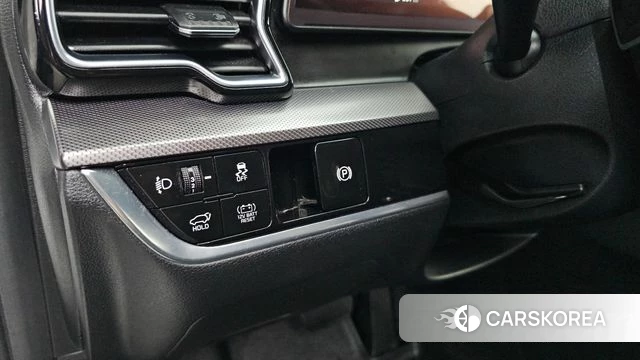Kia Sportage 5th Generation Hybrid 2024 Белый из Кореи, фото 5