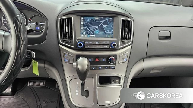 Hyundai The New Grand Starex 2019 Серебристо-серый из Кореи, фото 5