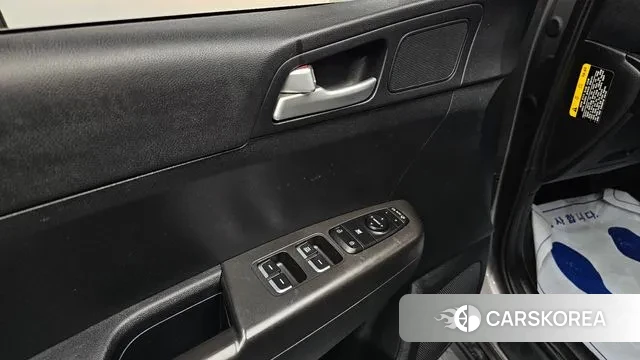 Kia Sportage 4th Generation 2018 Серый из Кореи, фото 5