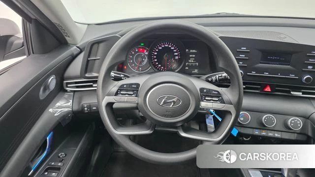 Hyundai Avante (CN7) 2021 Серебристо-серый из Кореи, фото 5