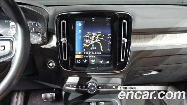 Volvo XC40 id 2907087 из Кореи 5