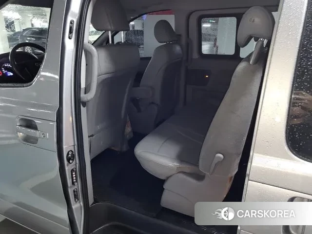 Hyundai The New Grand Starex 2020 Серебристо-серый из Кореи, фото 5